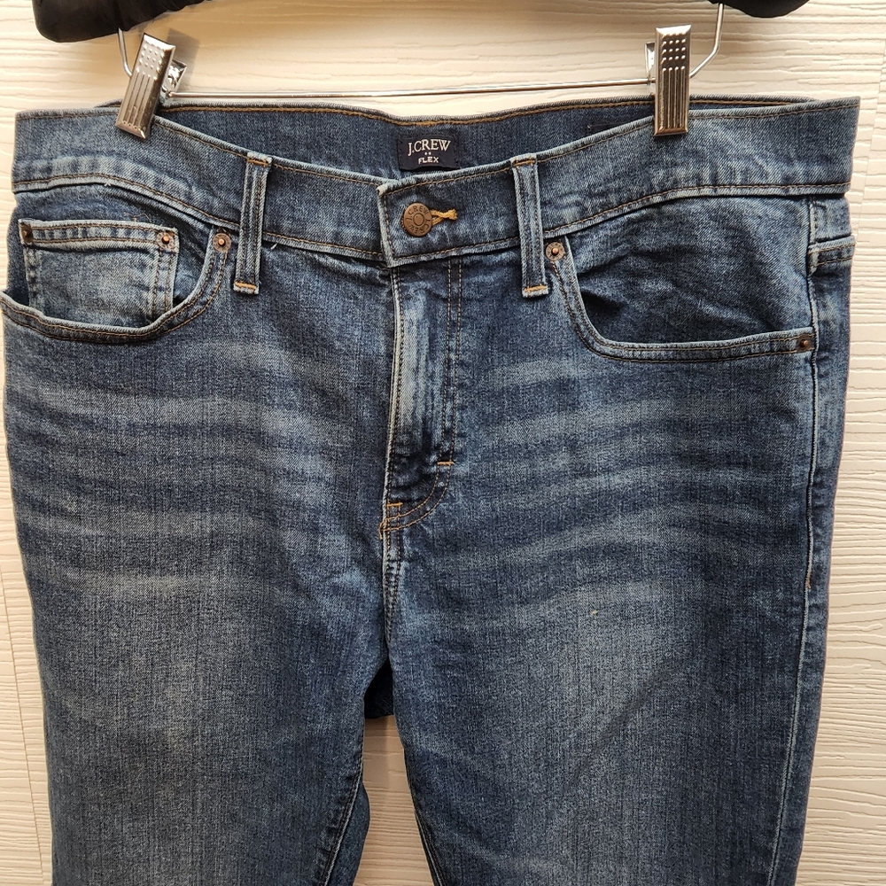 J. Crew Factory Flex Athletic Fit Dark Wash Jeans 34 x 32 Mens - Picture 2 of 4